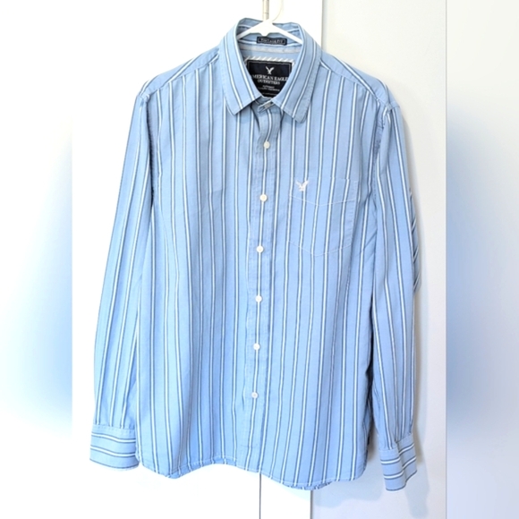 American Eagle Outfitters Other - Vintage American Eagle Mens Shirt Button Down Light Blue Striped 100% Cotton EUC
